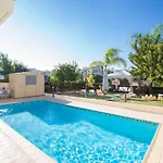 Villa Antonia *