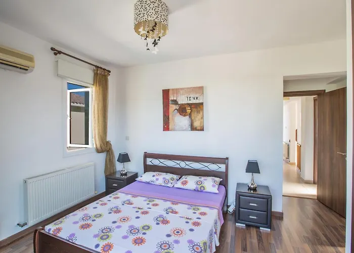 Villa Antonia Protaras